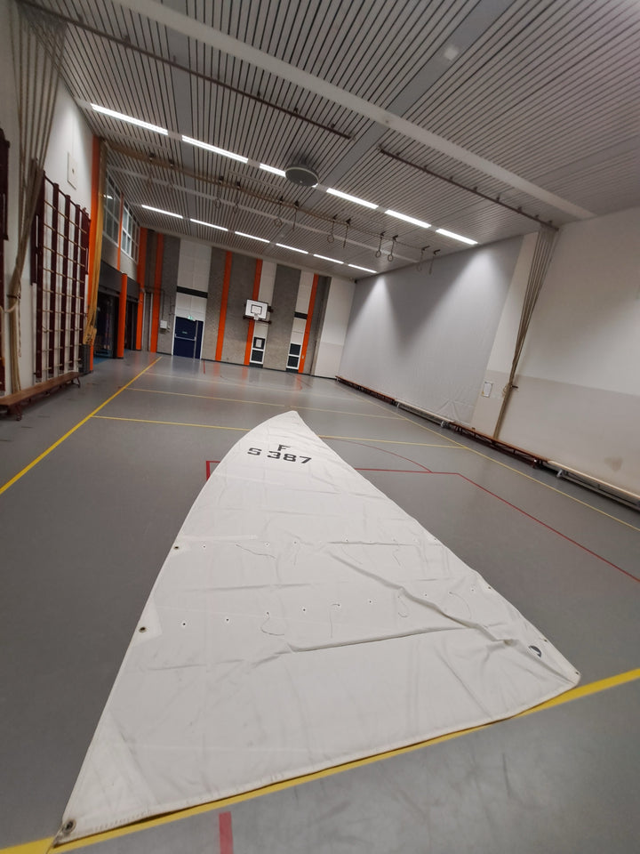 260128-2 grootzeil - totaalfoto