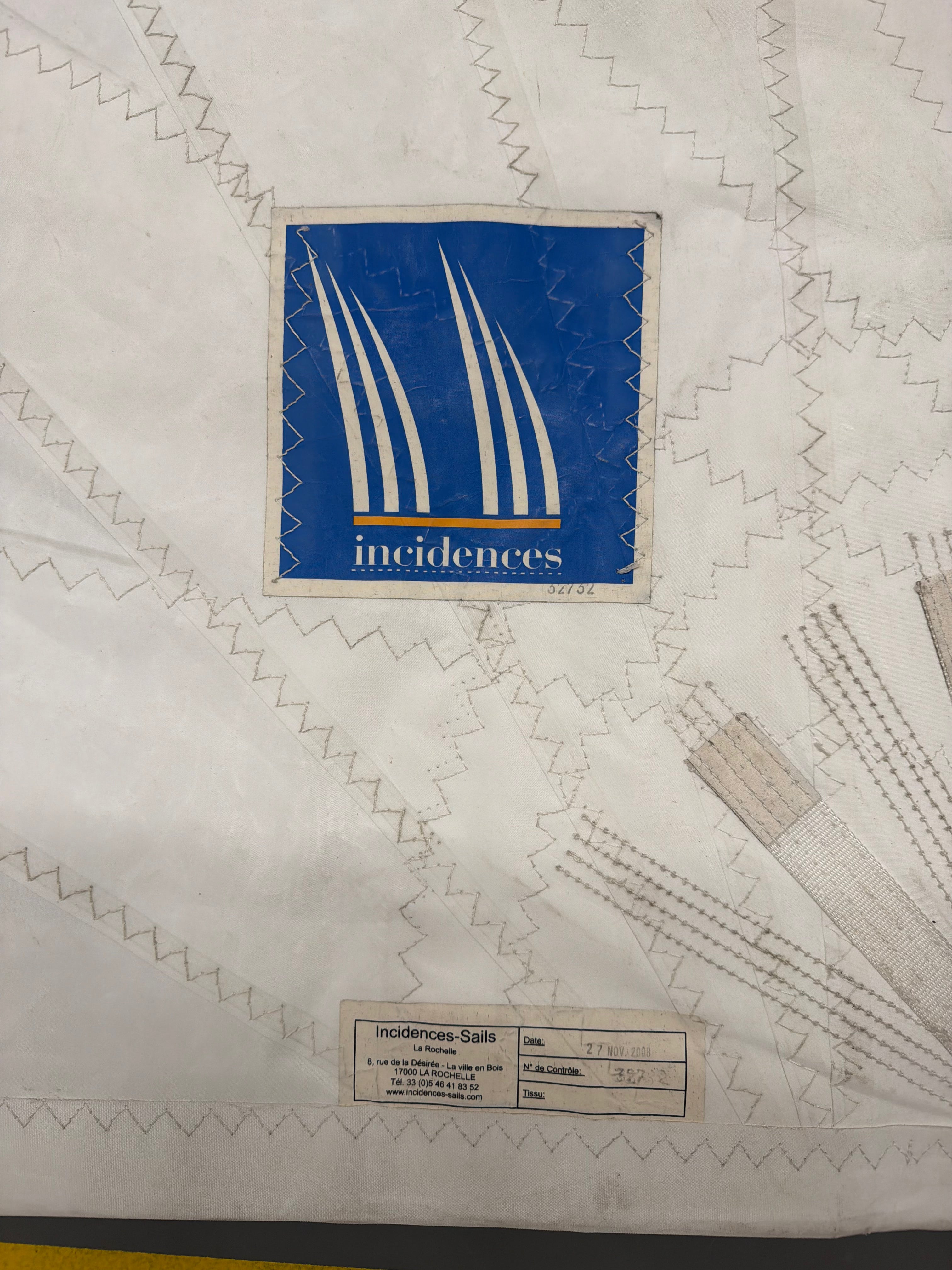 260728-04 grootzeil - logo 1