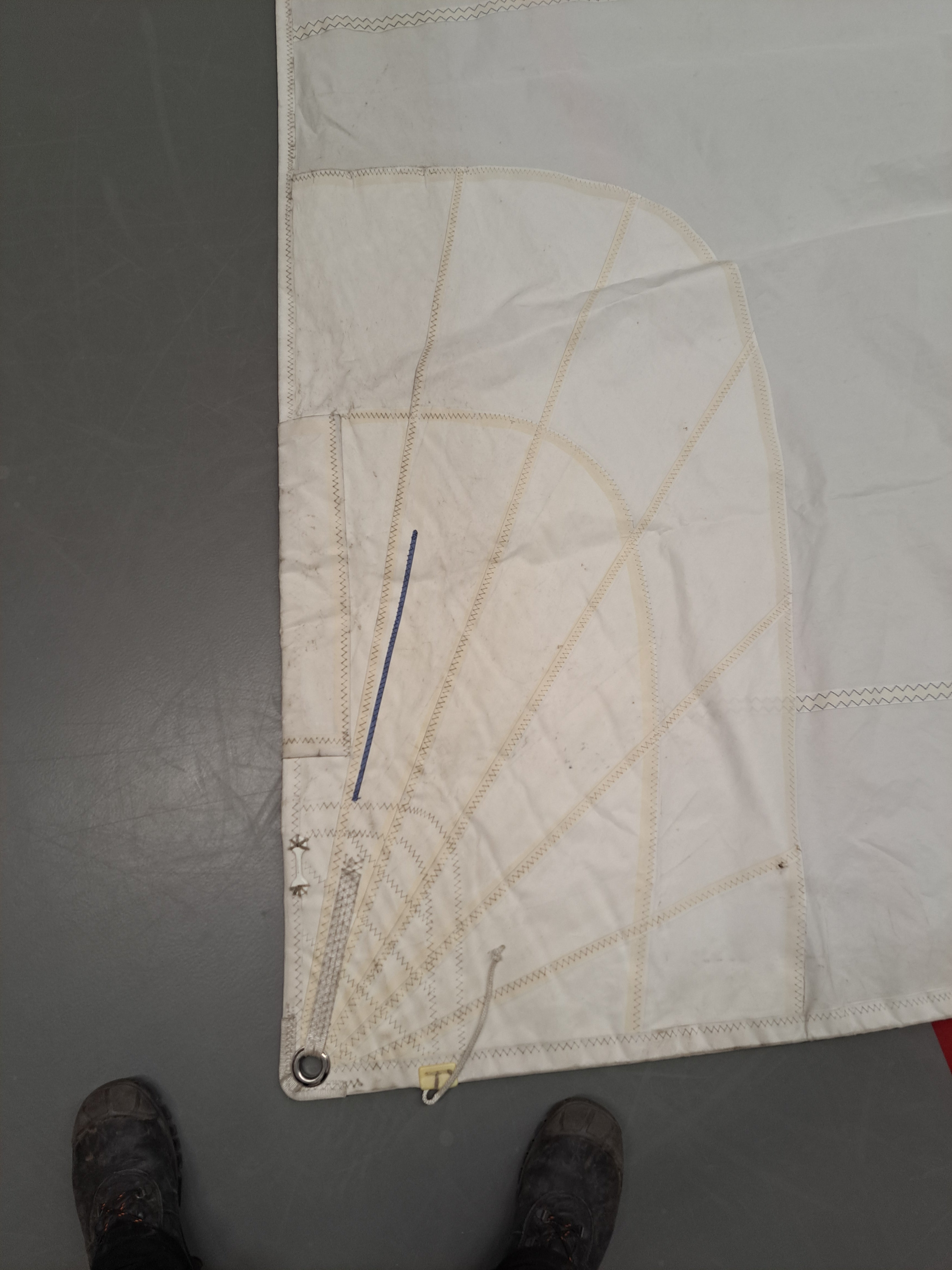Grootzeil rolreef mast // North Sails <br><i><a>VL=1060 <br>AL=1030 <br>pees=4mm</i>